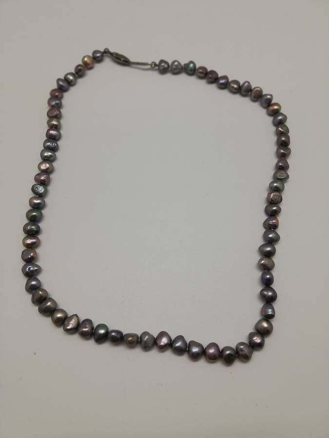 Costume Jewellery - 8 Necklaces