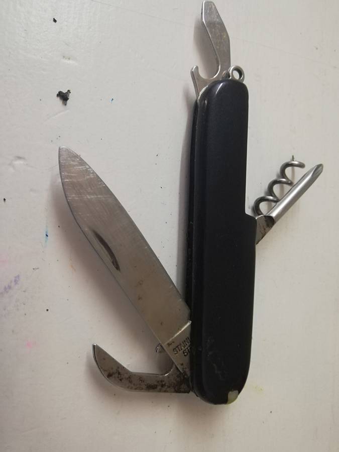 Seven Vintage Pocket Knives (Joblot)