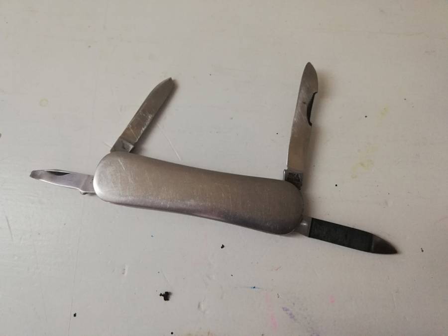 Seven Vintage Pocket Knives (Joblot)
