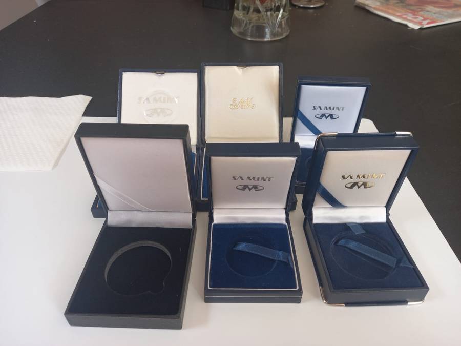 Coin boxes Sa Mint