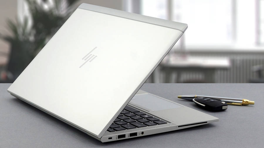 Hp Elitebook 840 g10 core i5 13th gen , 16gb ram 512ssd