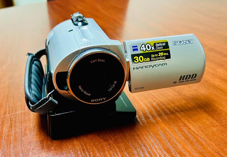 Handycam DCR-SR42E Camcorder