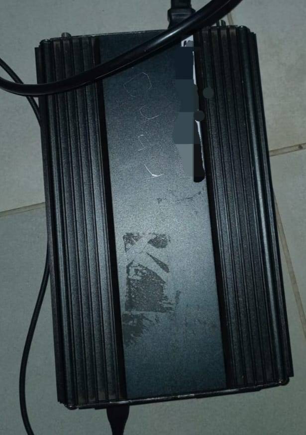 2x 2000w pure sine wave invertors