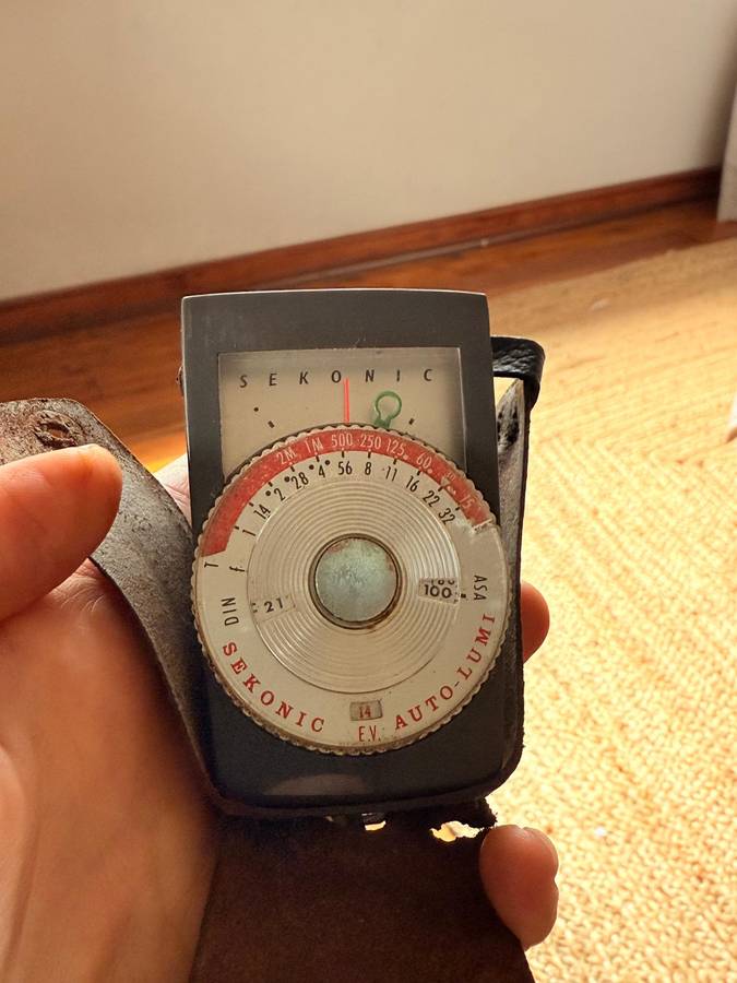 Vintage Sekonic Auto Lumi 86 Exposure Meter W/ Original Box, Case, Tool, Strap