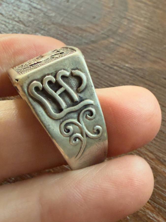 Silver ring - Lion Of Judah Handcrafted, 90 % silver 7 Grams total. 21 mm inside diameter