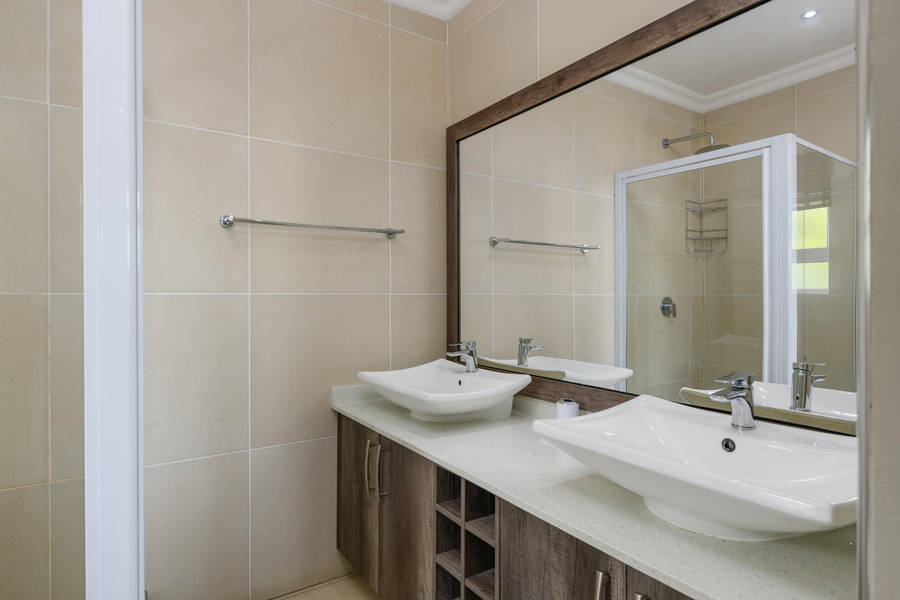 Villa Caylee Caribbean Estates - Various full weeks & weekends available - 8 Sleeper