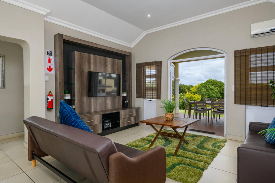 Villa Caylee Caribbean Estates - Various full weeks & weekends available - 8 Sleeper