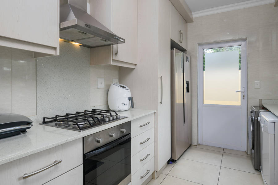 Villa Caylee Caribbean Estates - Various full weeks & weekends available - 8 Sleeper