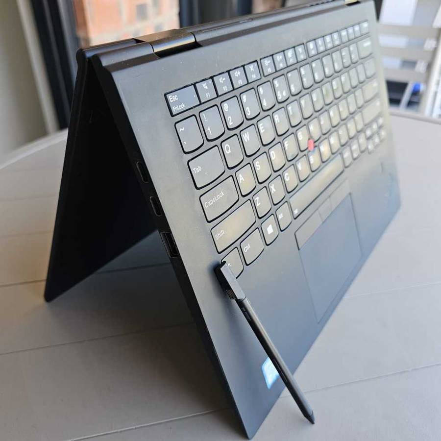Lenovo X1 yoga Touchscreen  i5 8th generation