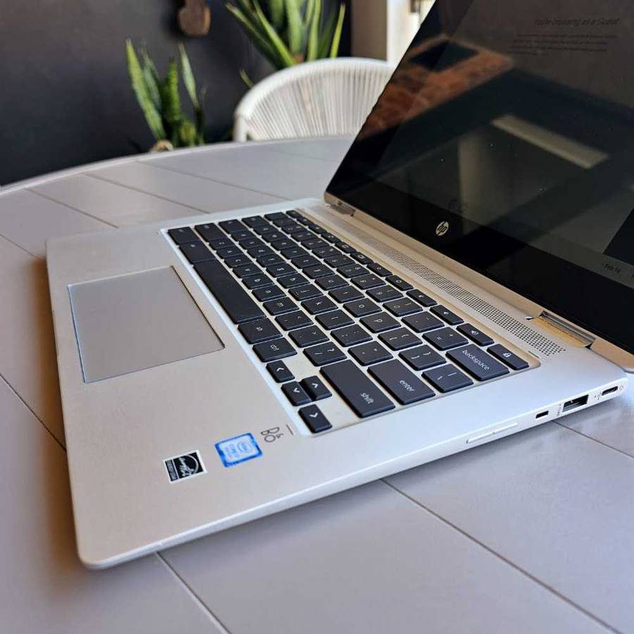 Hp chromebook x360 core i7 8th gen
