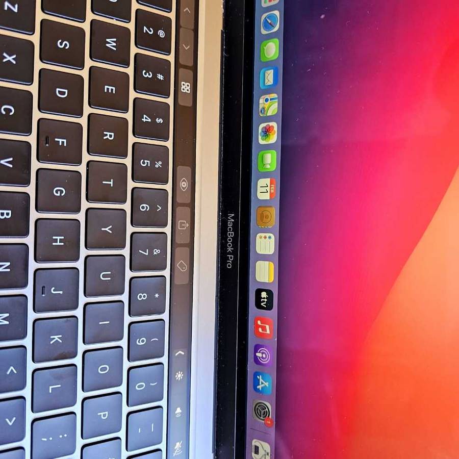 MacBook pro 2020 core i7