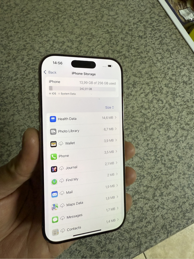 iPhone 16 Pro (256GB)