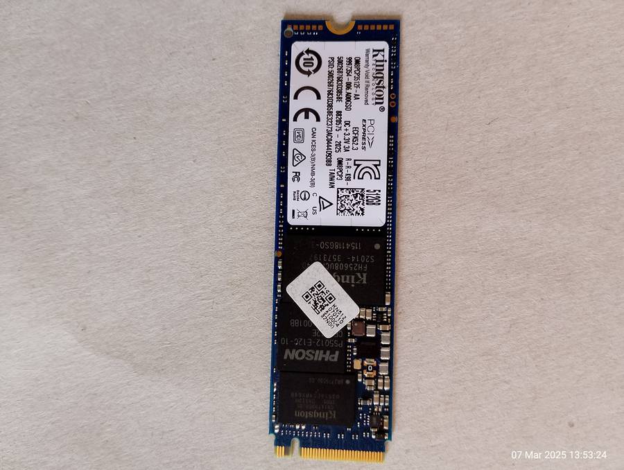 512 GB Kingston PCI NVME