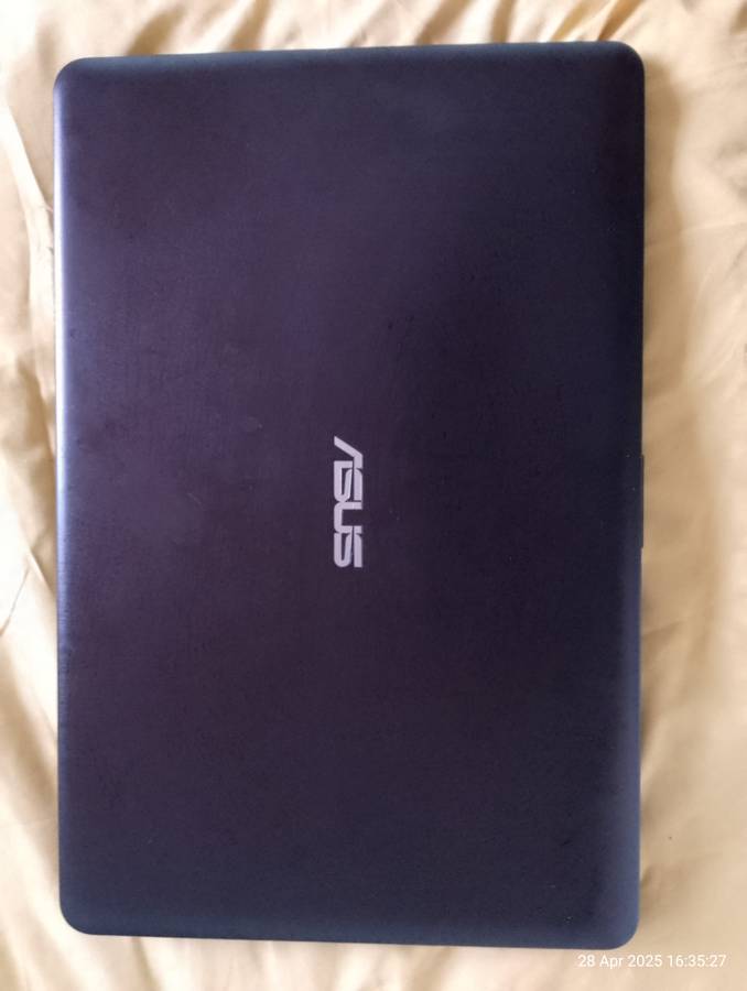 Asus i7 laptop