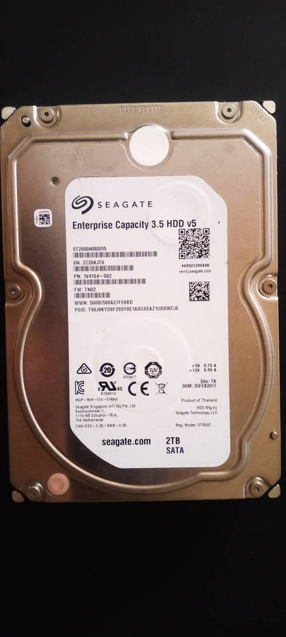 2 Terabytes Seagate SATA hard drive