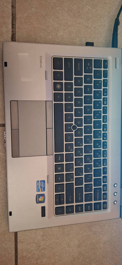 HP i5 LAPTOP