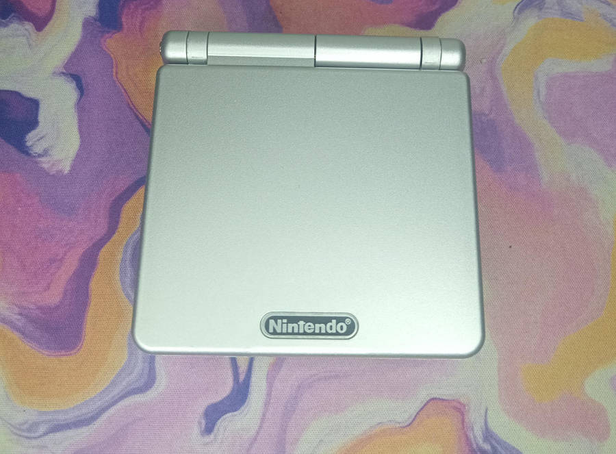 Nintendo gameboy advance(needs battery)