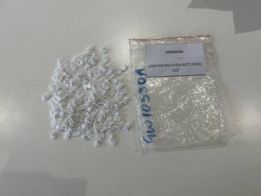 LENS FOR KNX PUSH-BUTT.PANEL-PARTY GW10528A