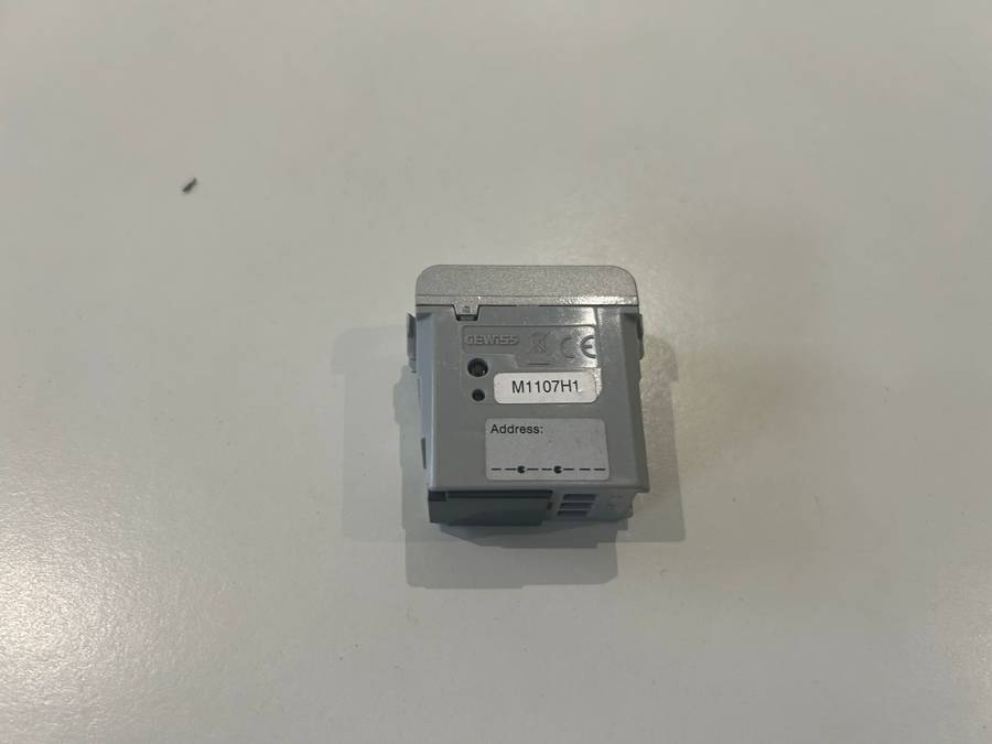 KNX TEMPERATURE SENSORS TITANIUM GW14799