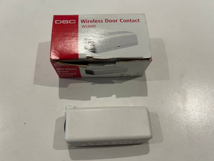 DCS 1-WAY WIRELESS REPEATER DOOR CONTACT W/XFMR-EU
