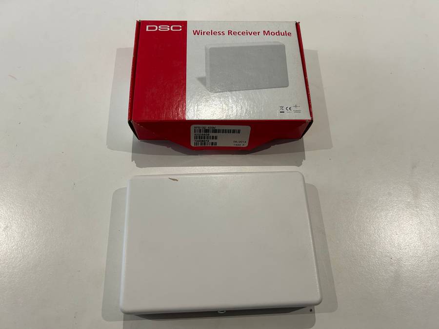 DCS 1-WAY WIRELESS REPEATER DOOR CONTACT W/XFMR-EU