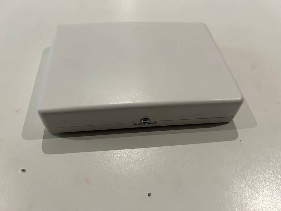 DCS 1-WAY WIRELESS REPEATER DOOR CONTACT W/XFMR-EU