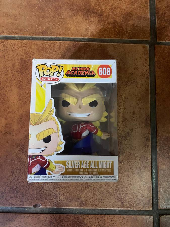 Funko Pop! Animation 608: My Hero Academia - Silver Age All Might Vinyl Figure