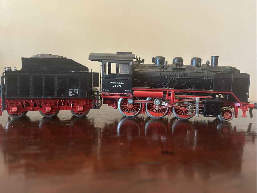 Fleischmann Locomotive