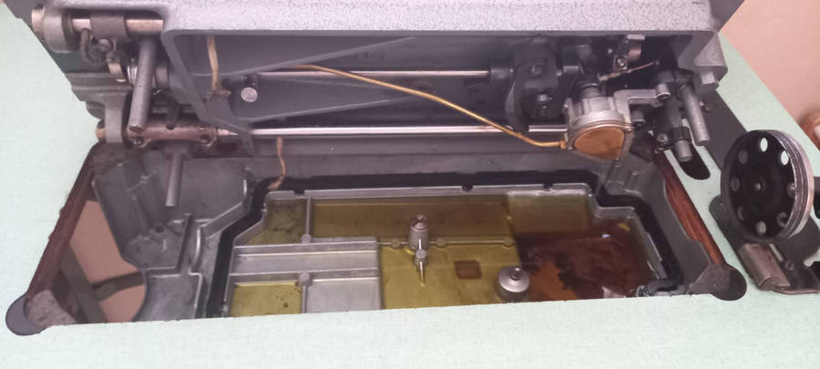 Singer 491D