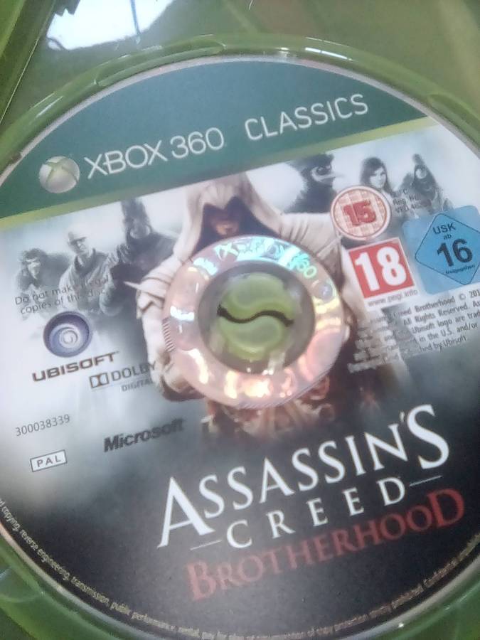 Xbox 360 Console Bundle with 14 Games and 3 Wireless Controllers