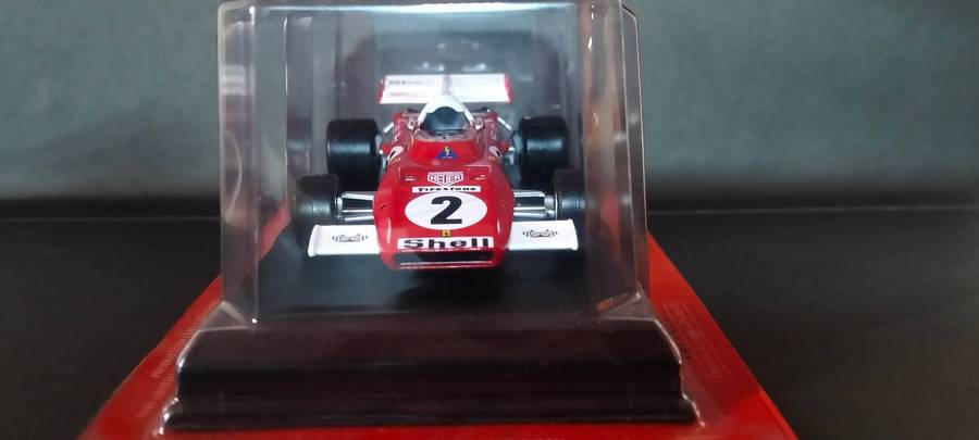 Ferrari F312 B2 Model Car
