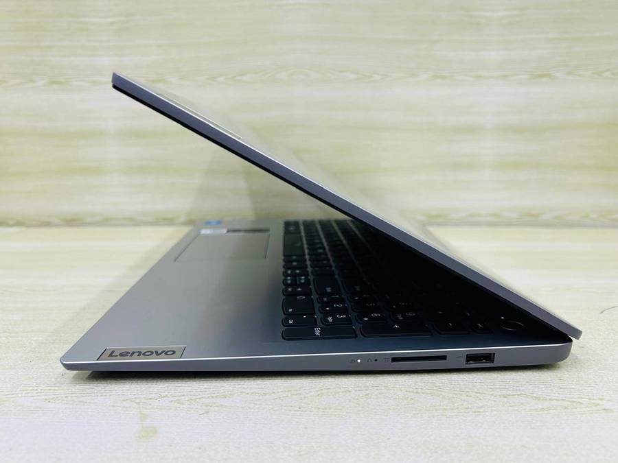 Lenovo Laptop Ideapad 1i 15" Intel Celeron N4500 1.10GHz 8GB RAM 256 SSD