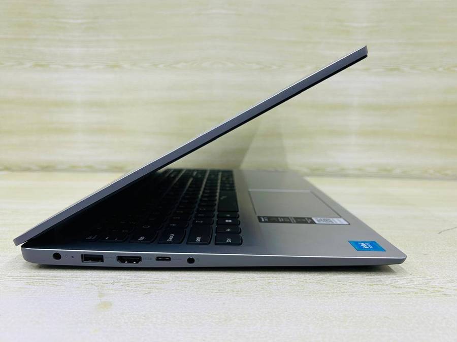 Lenovo Laptop Ideapad 1i 15" Intel Celeron N4500 1.10GHz 8GB RAM 256 SSD
