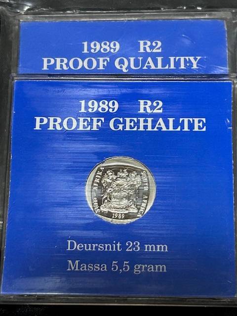 1989 PROOF  R2 COIN IN ORIGINAL BLUE COIN HOLDER FROM MINT ONE STILL SEALED X 2 - BID PER COIN