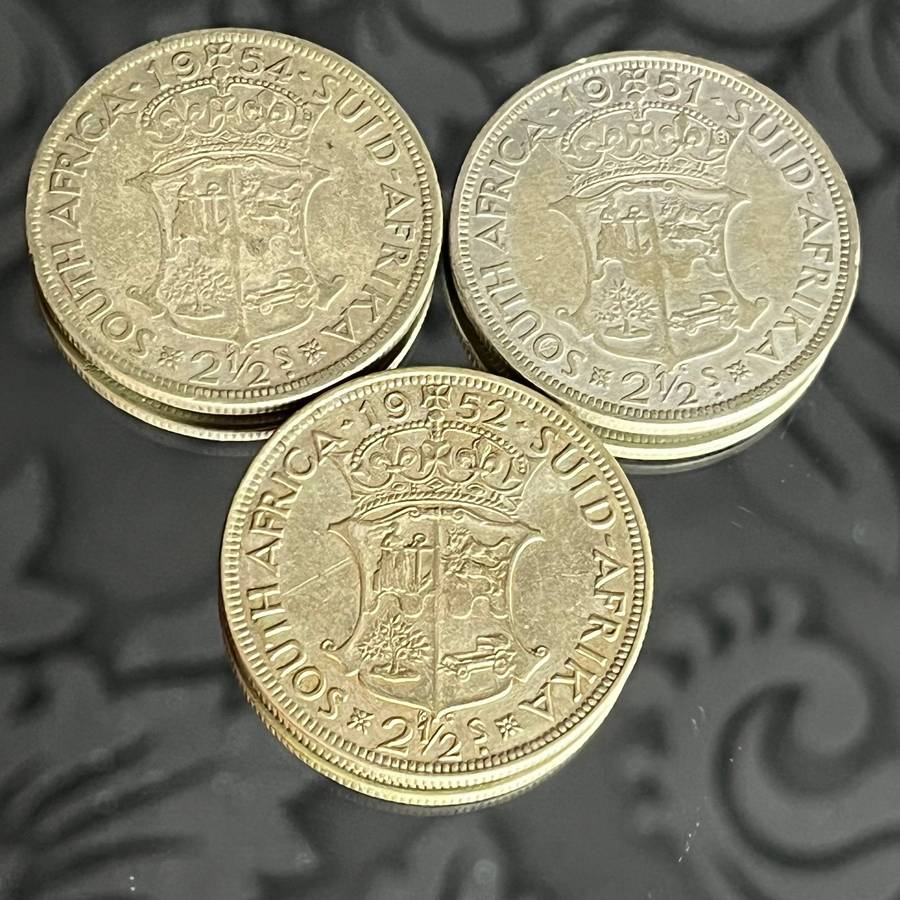 Lot of 3 x South Africa Silver 2½ Shillings (Half Crowns)  1951, 1952, 1954
