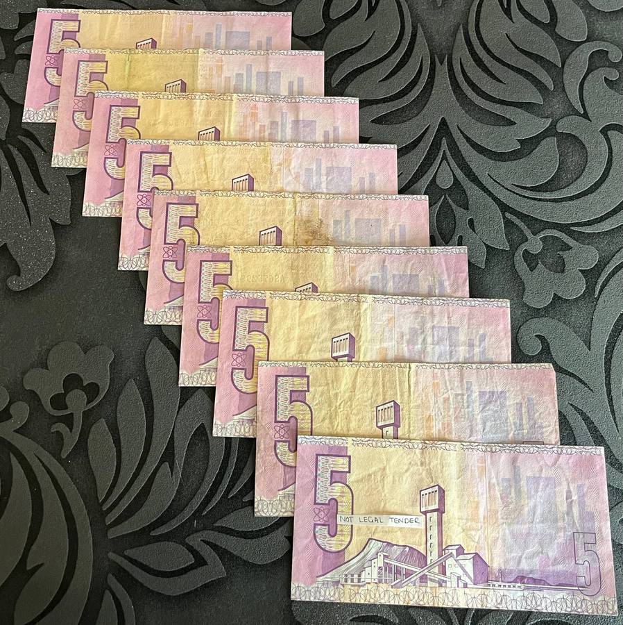 Set of 9  South Africa 5 Rand Banknotes  Old SARB Notes  Collectible Currency