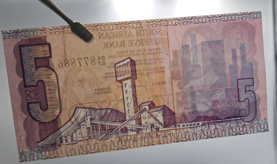 1984 South Africa 5 Rand Bank Note -GPC de Kock 2nd Issue Excellent condition