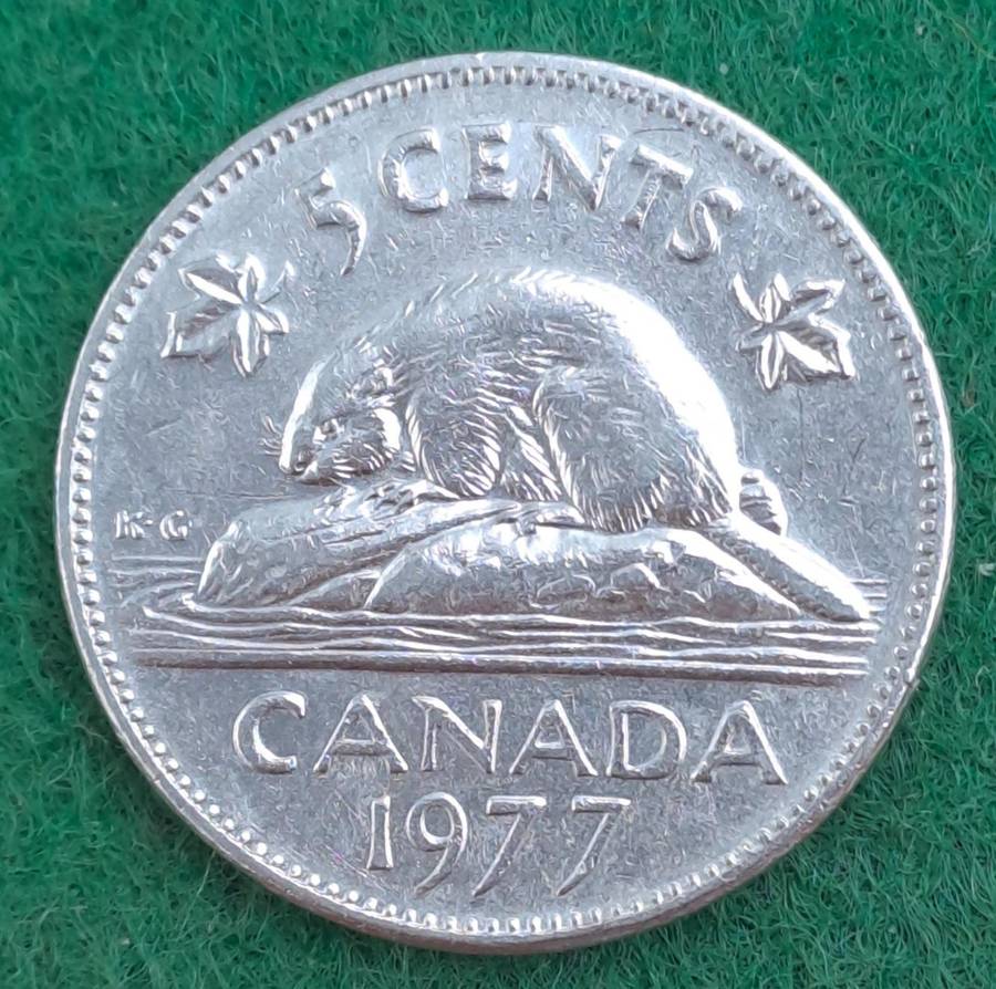 1977 Canada  5 Cents - Elizabeth II 2nd portrait