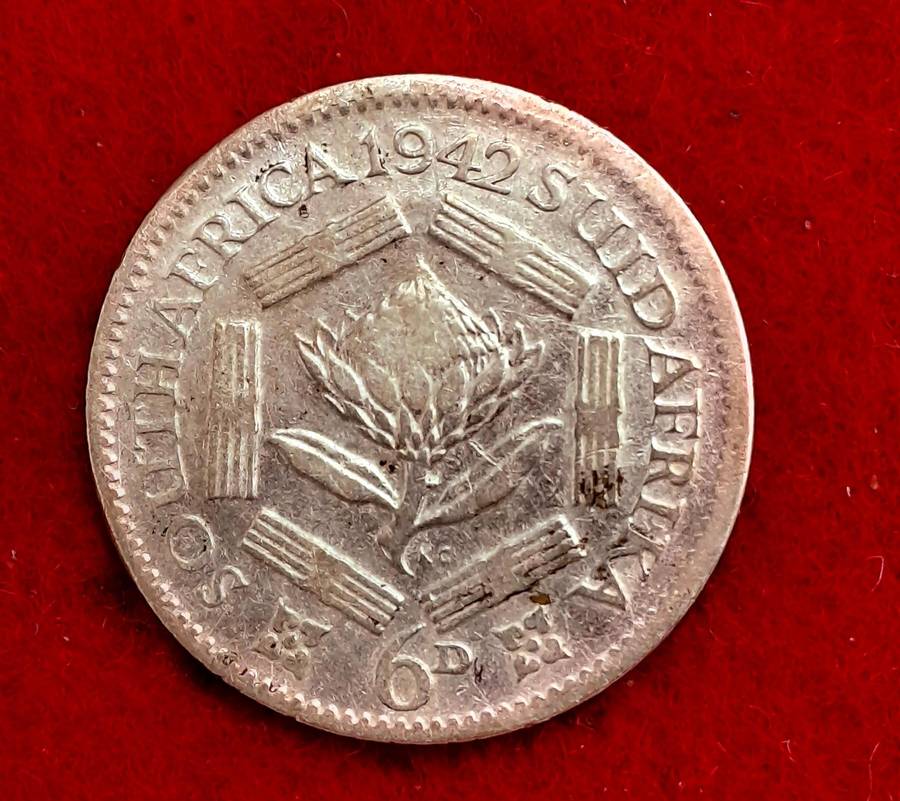 1942 South Africa  SILVER 6 Pence - George VI Rex Imperator