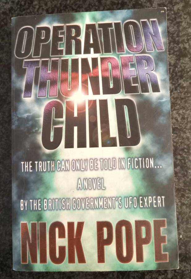 Book Bundle (13 pieces)