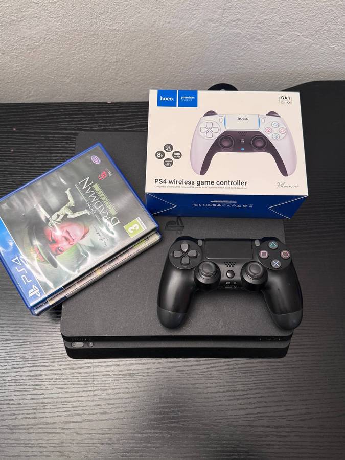 PlayStation 4 Slim 500GB Console Bundle - Dual Controllers & 2 Games (Pre-owned)