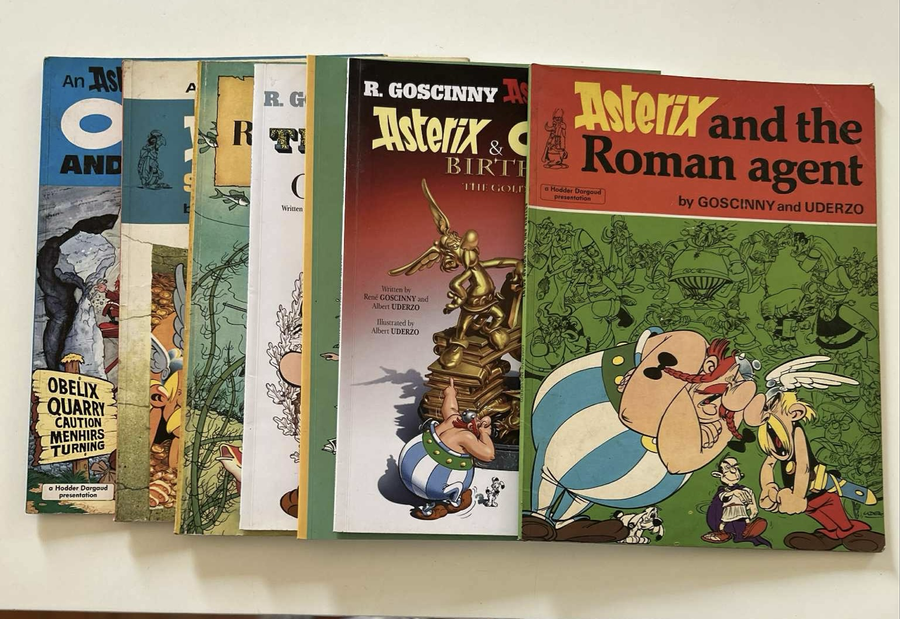 12x Asterix Comic Books & Others