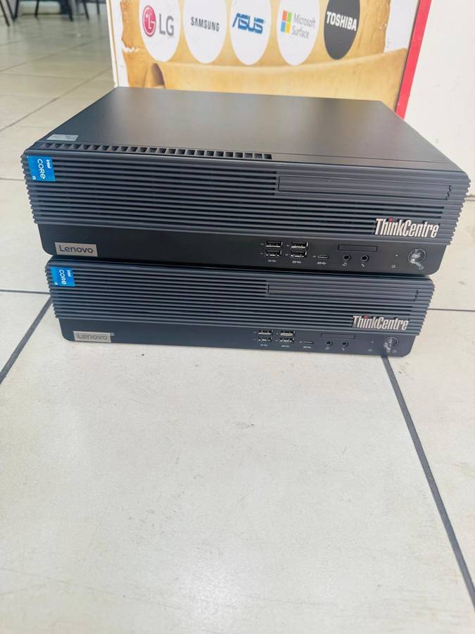 Lenovo Think Centre M70s Gen 3 Desktop PC  Core i5-12400 / 8GB RAM / 256 SSD / Win 11 Pro