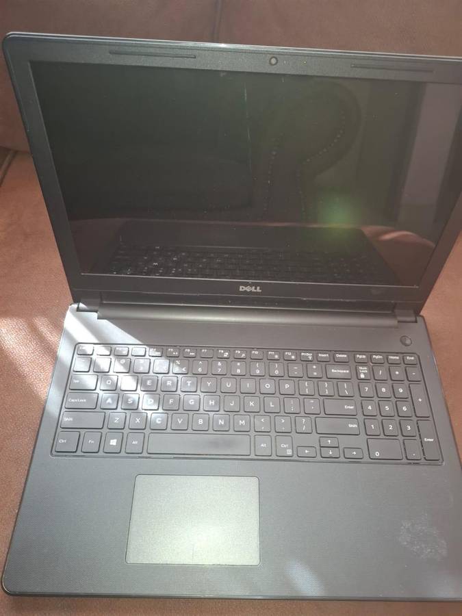 DELL INSPIRON Core i3 5th gen