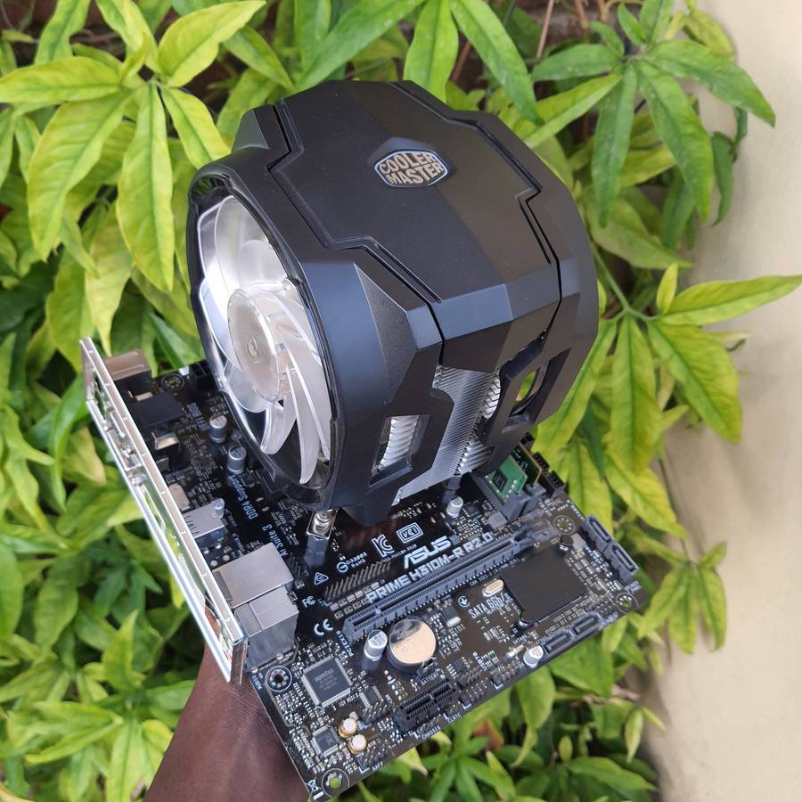 i7 9700 + MOBO + 8GB GAMING UPGRADE KIT