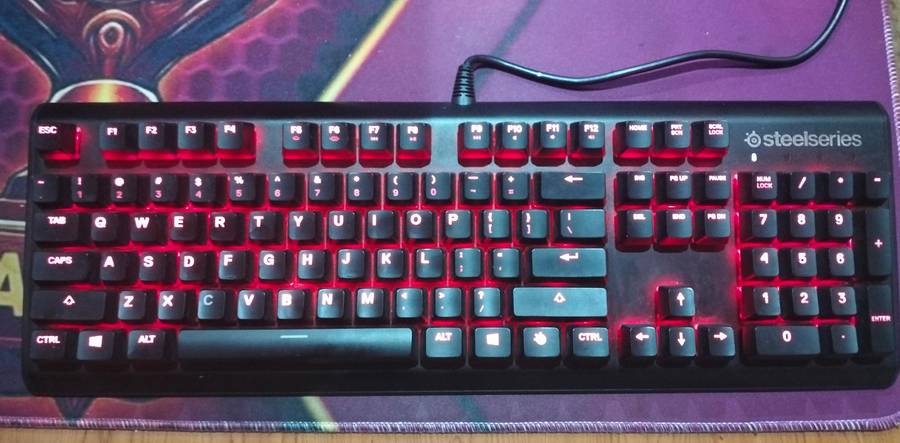 SteelSeries Apex M750 Mechanical Gaming Keyboard - Used