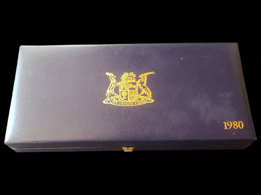 1980 South Africa 8-Coin Proof Set with Silver 1 Rand  SA Mint Presentation Case