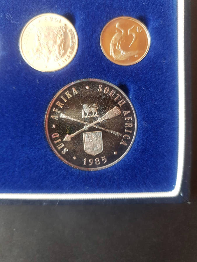 1985 Proof Coin Set  Parliament Commemorative Silver R1 (8 Coins)