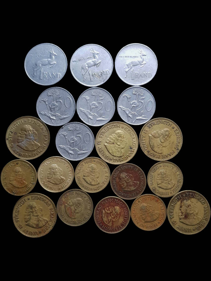 Lot of 20 Old South African Coins  Mixed Years (19611989)