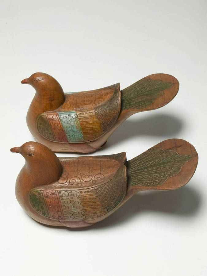 Pair Of Vintage Hand Carved wooden pigeon/dove with hidden compartment